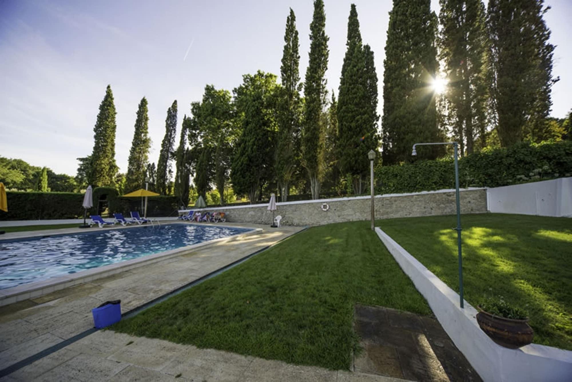 Vista Piscina Hotel Urgeiriça