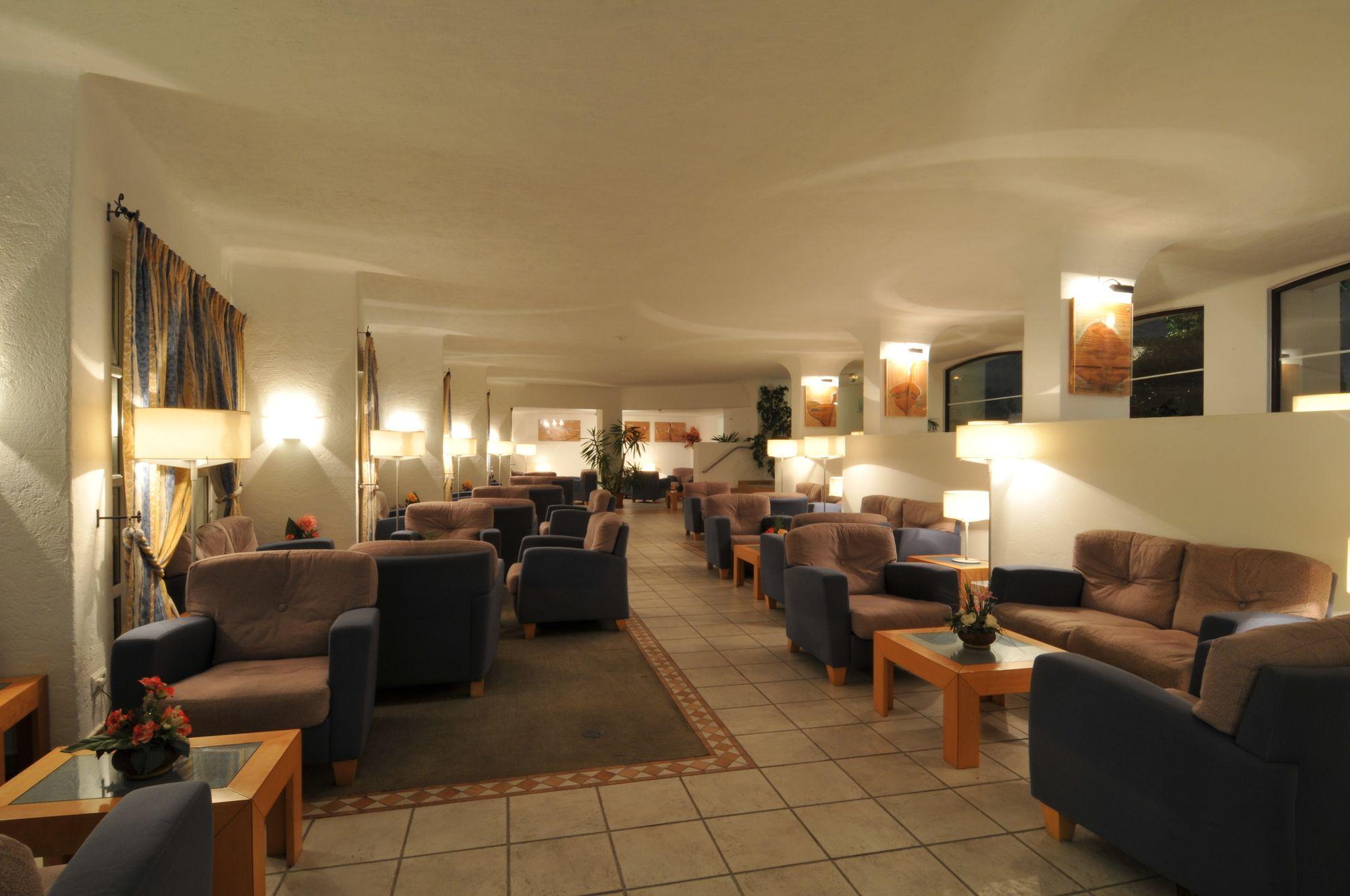 Vista Lobby Hotel Carvoeiro Plaza