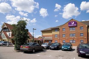 Alojamiento - Premier Inn Southend Airport