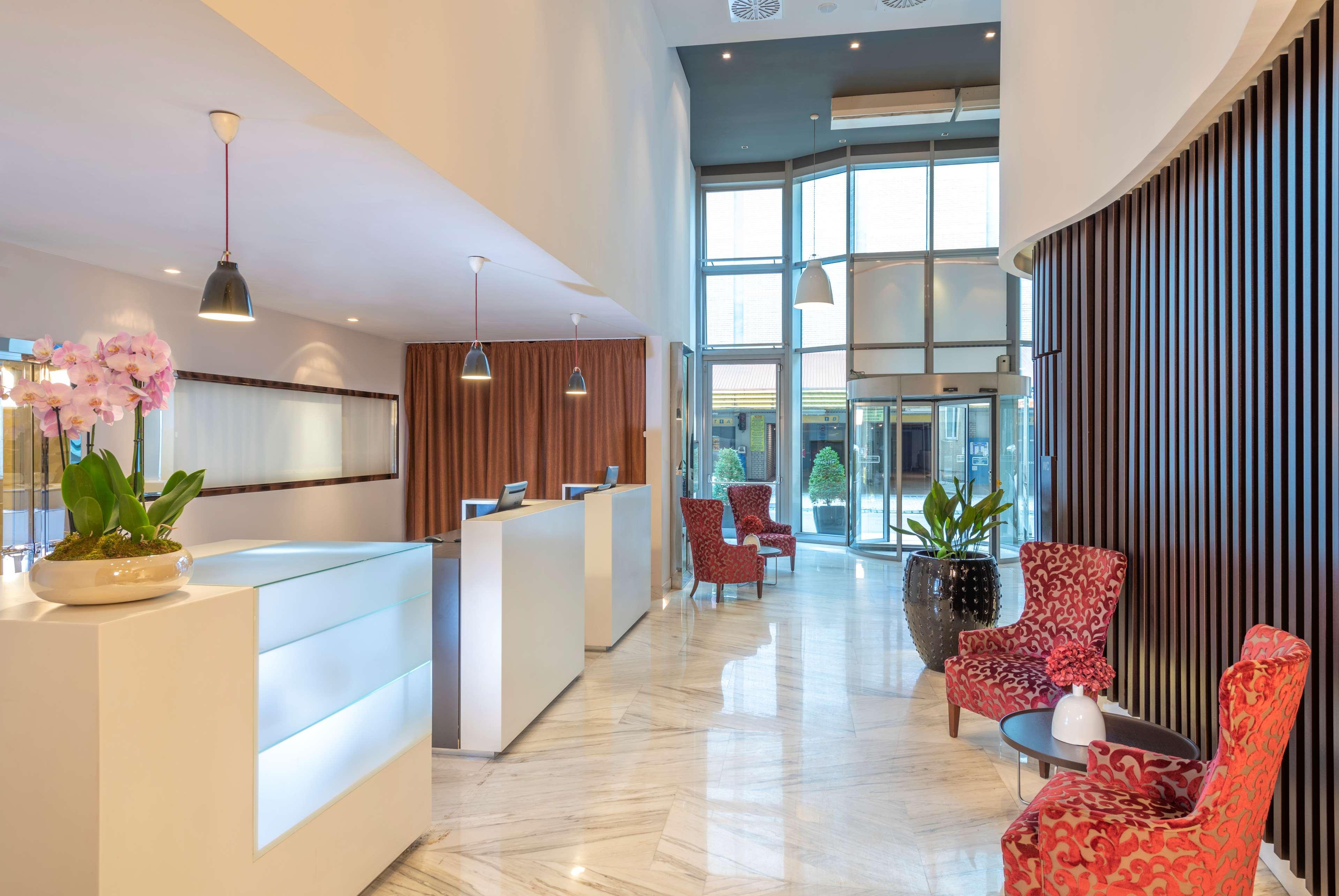 Vista Lobby NH Collection Budapest City Center