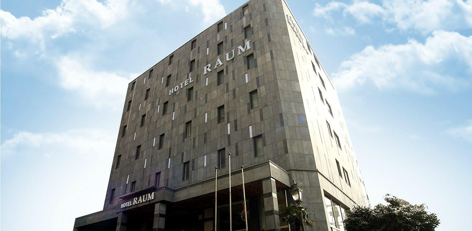 Varios Raum Hotel