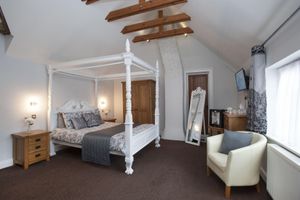 Alojamiento - The Newtown House Hotel