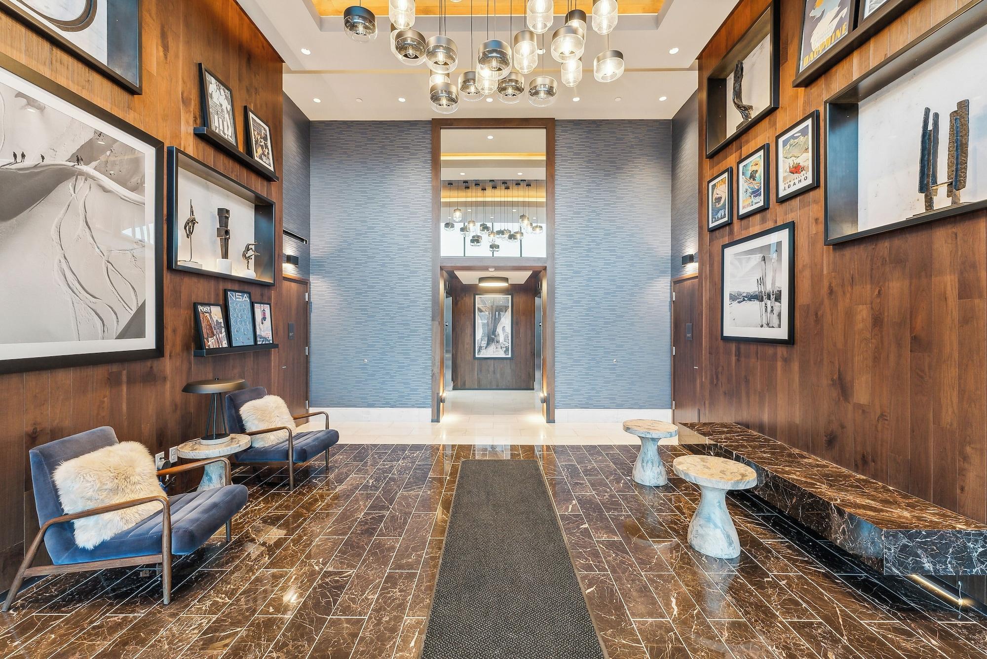 Vista Lobby Pioche Village Park City