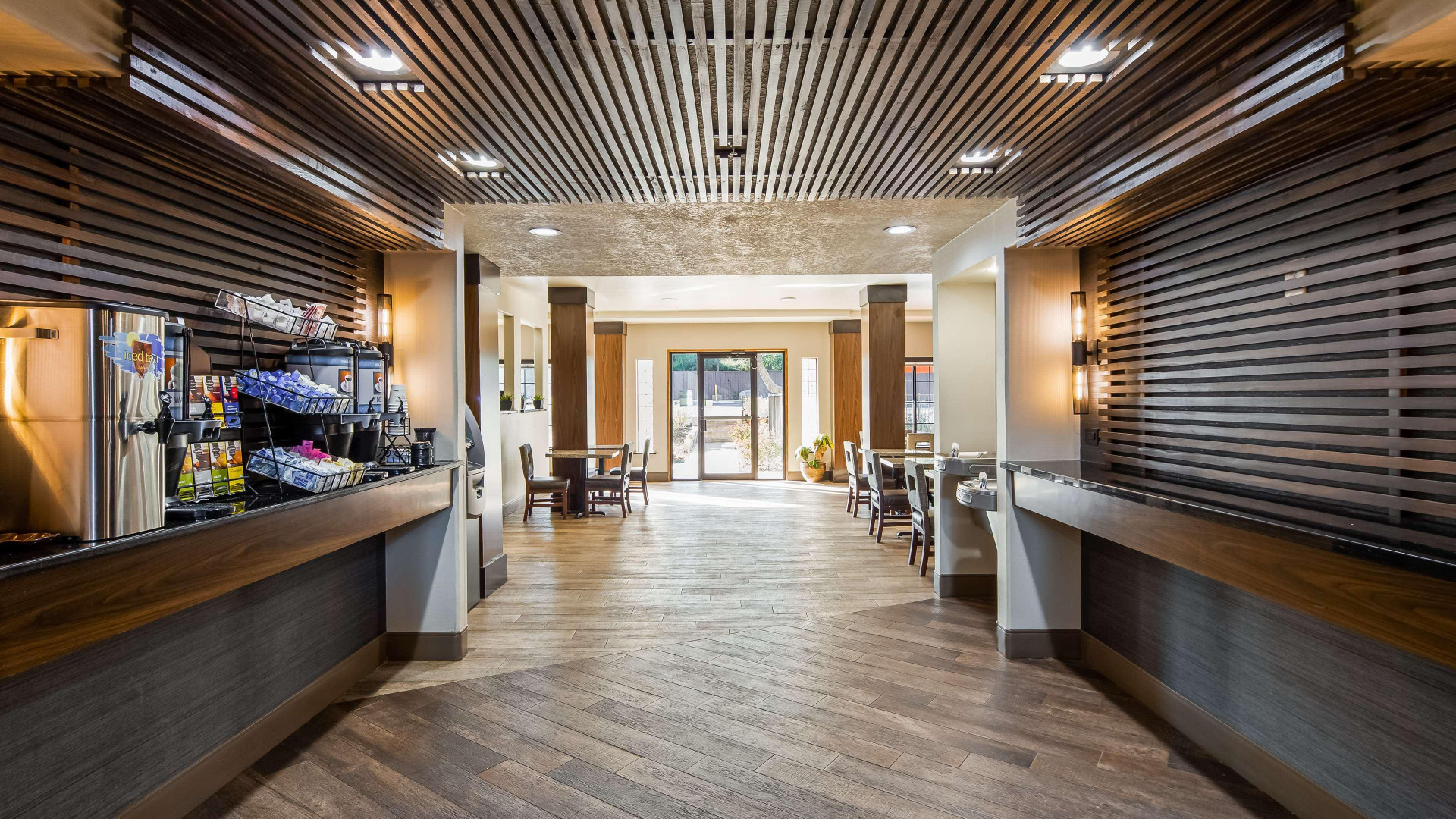 Vista Lobby Best Western Plus Hill Country Suites