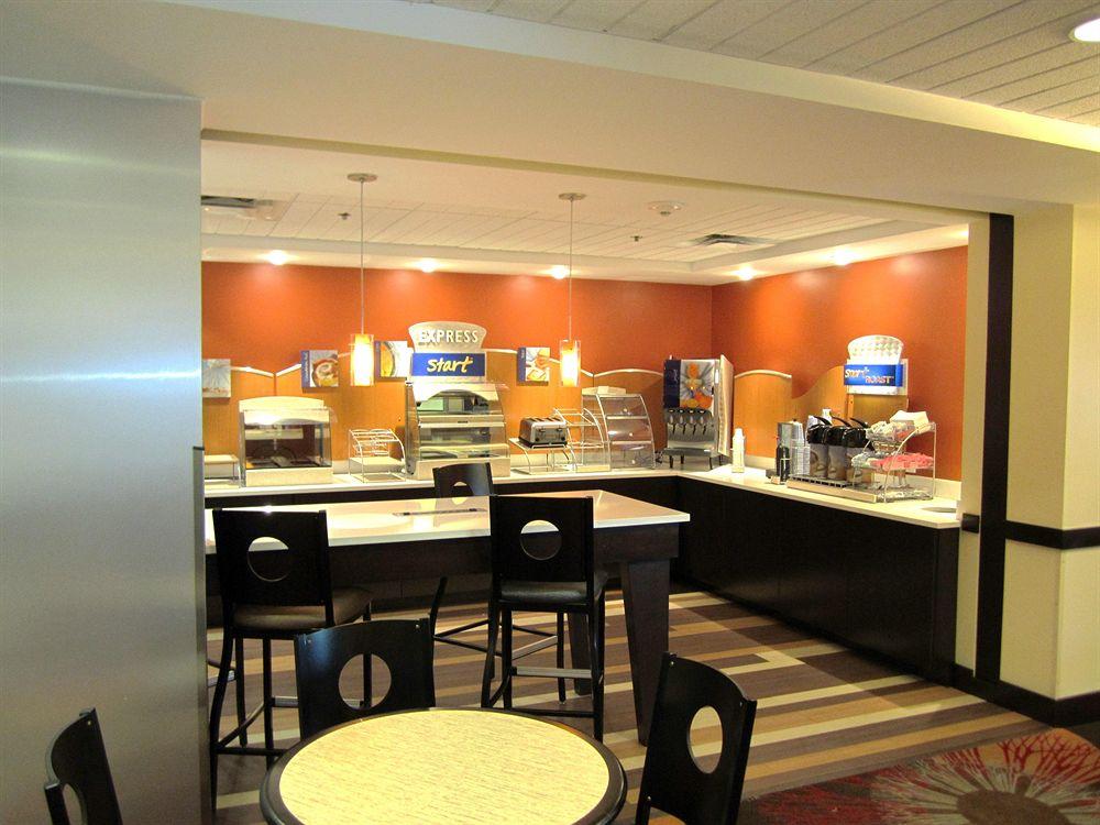 Restaurant Holiday Inn Express Ft. Lauderdale Cruise-Airport