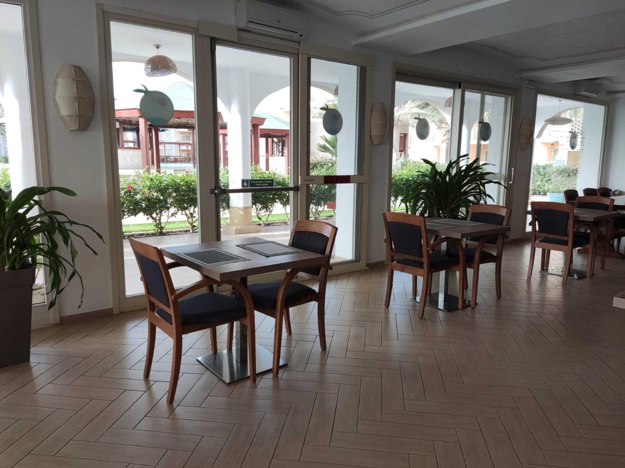 Restaurant Hotel Tropical