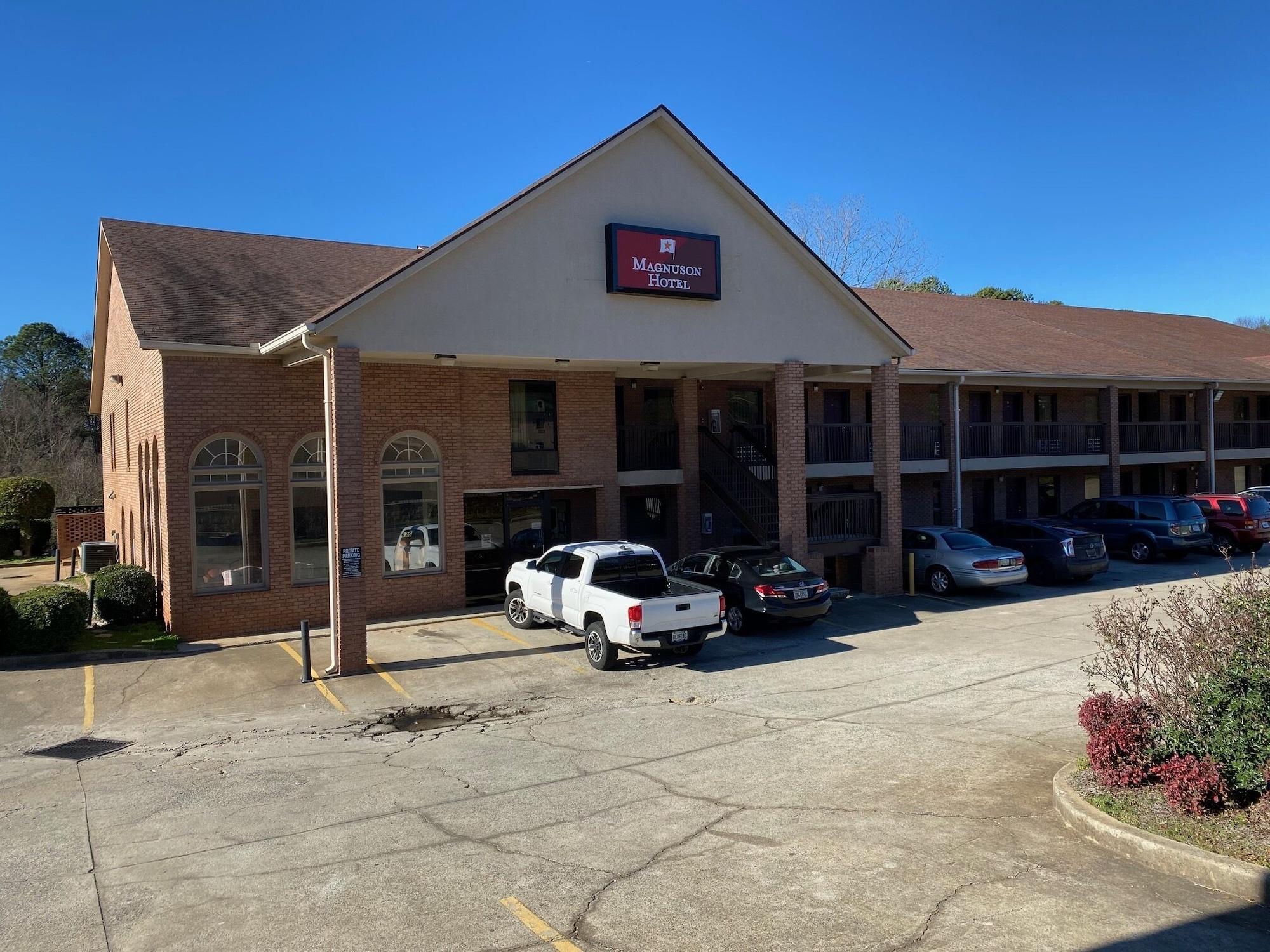 Varios Magnuson Hotel Marietta