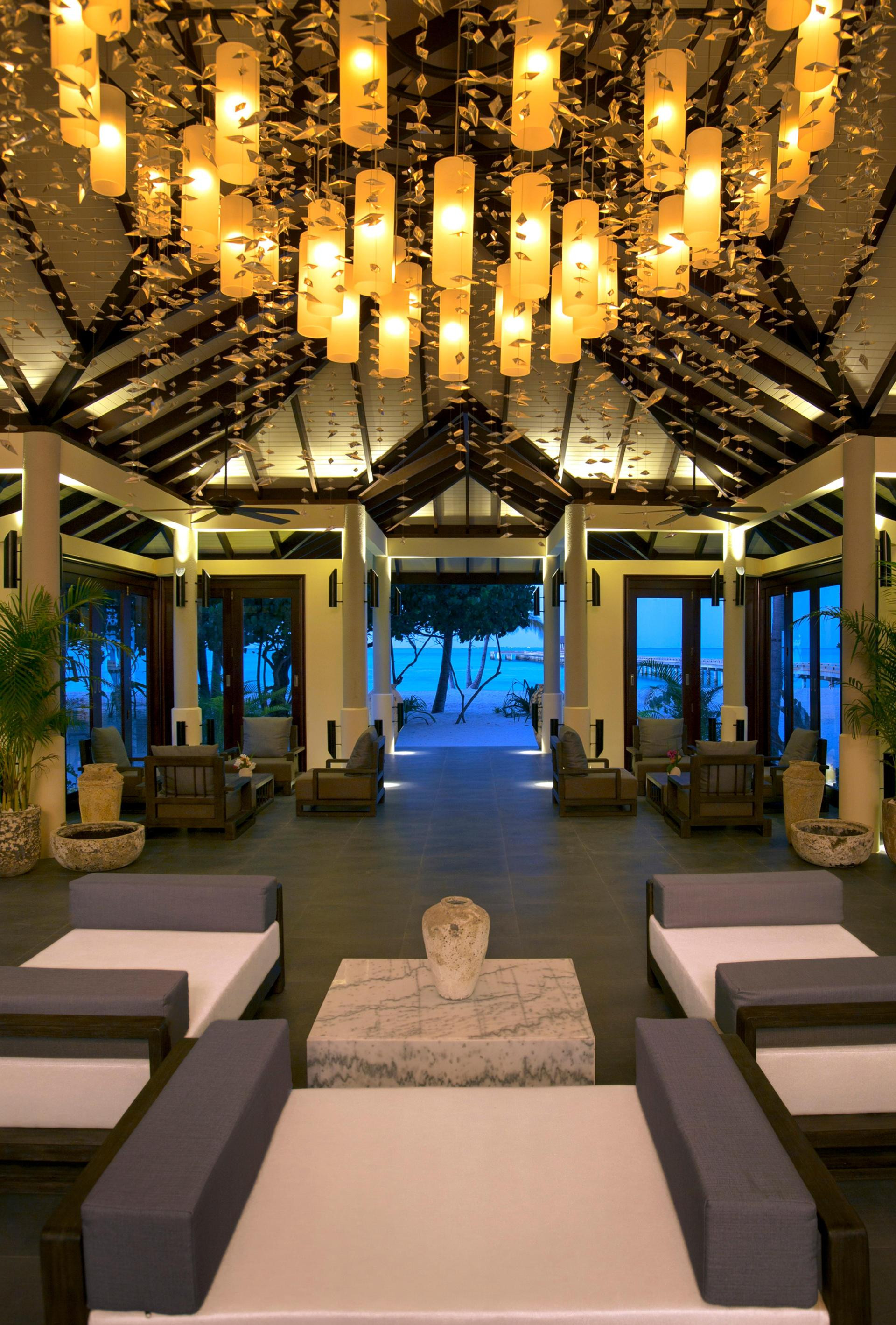 Vista Lobby Atmosphere Kanifushi Maldives