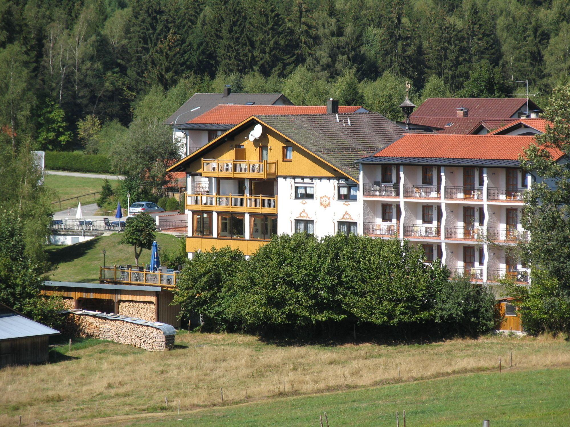 Varios Ferien-Hotel Riesberghof