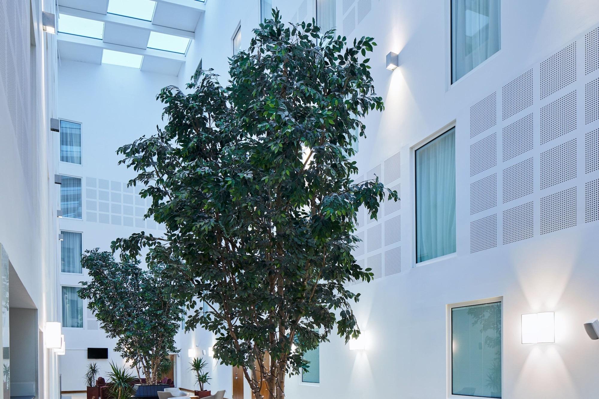Sala de Reuniones Courtyard by Marriott London Gatwick Airport