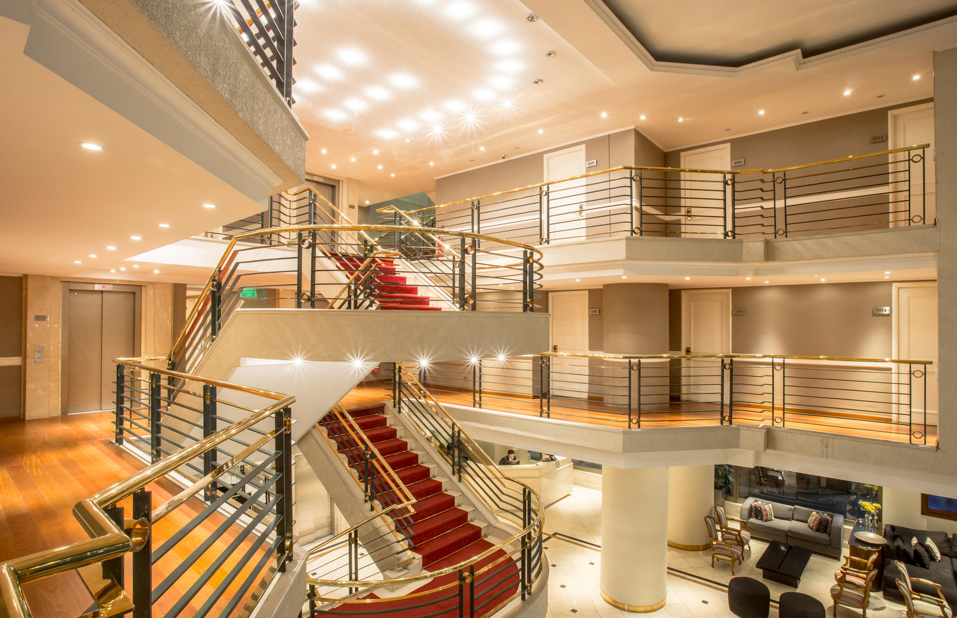 Vista Lobby MR Hotel