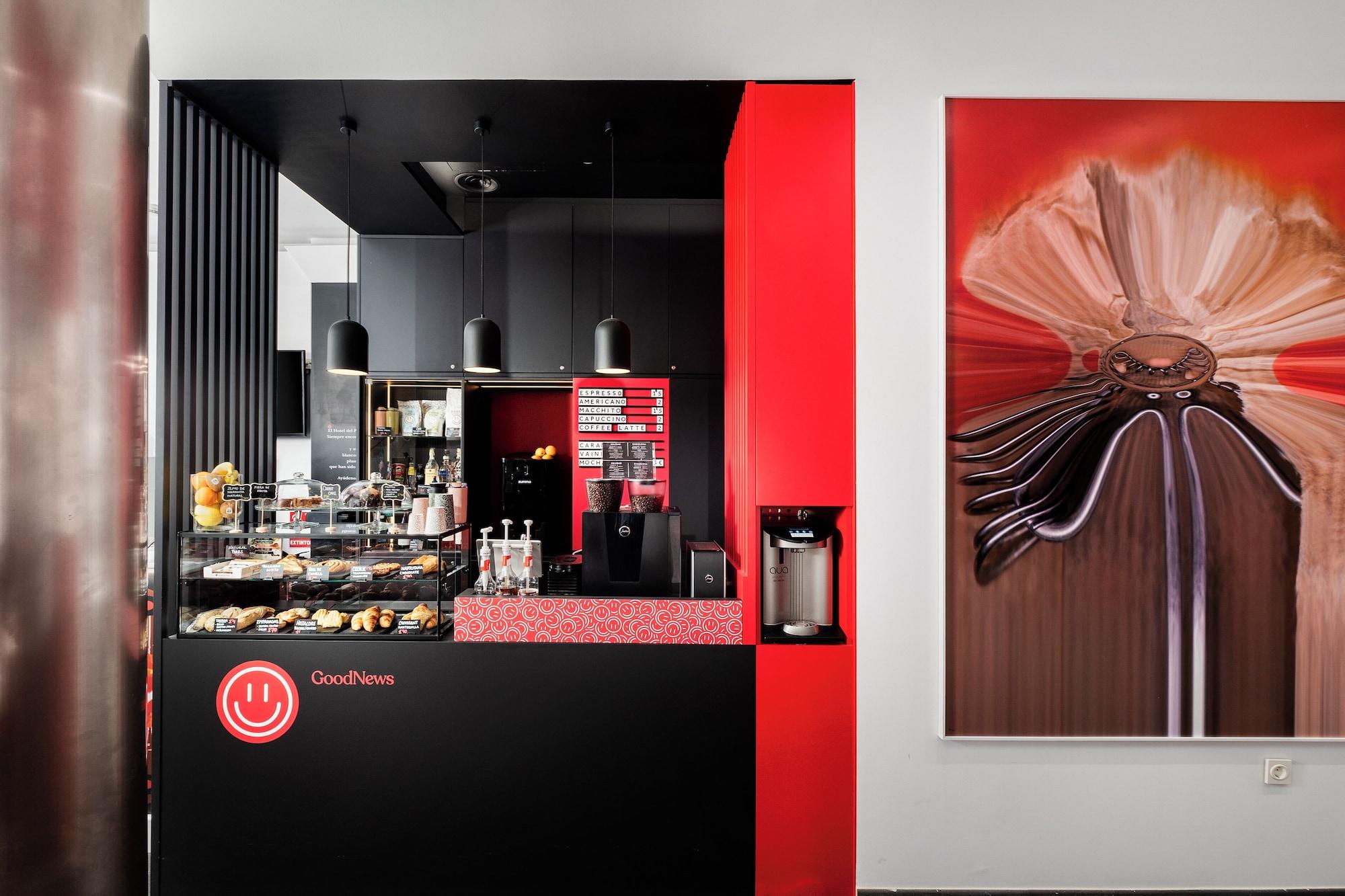 Bar/Salón Hotel del Pintor Historical Center, by Hoteles con Cultura