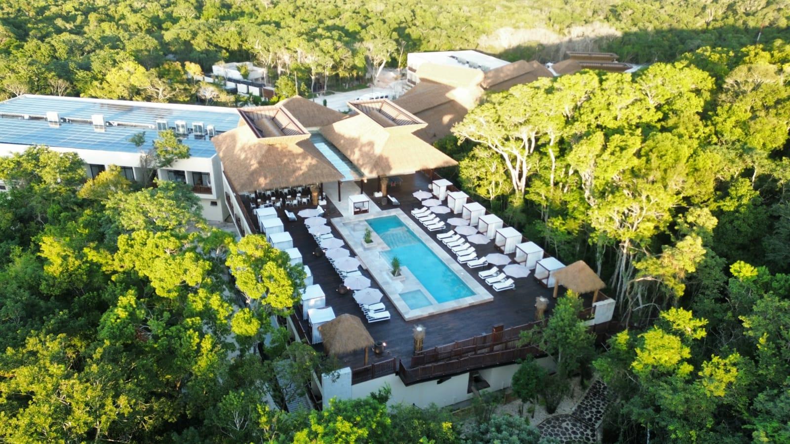 Vista Piscina Hotel Mundo Maya Calakmul