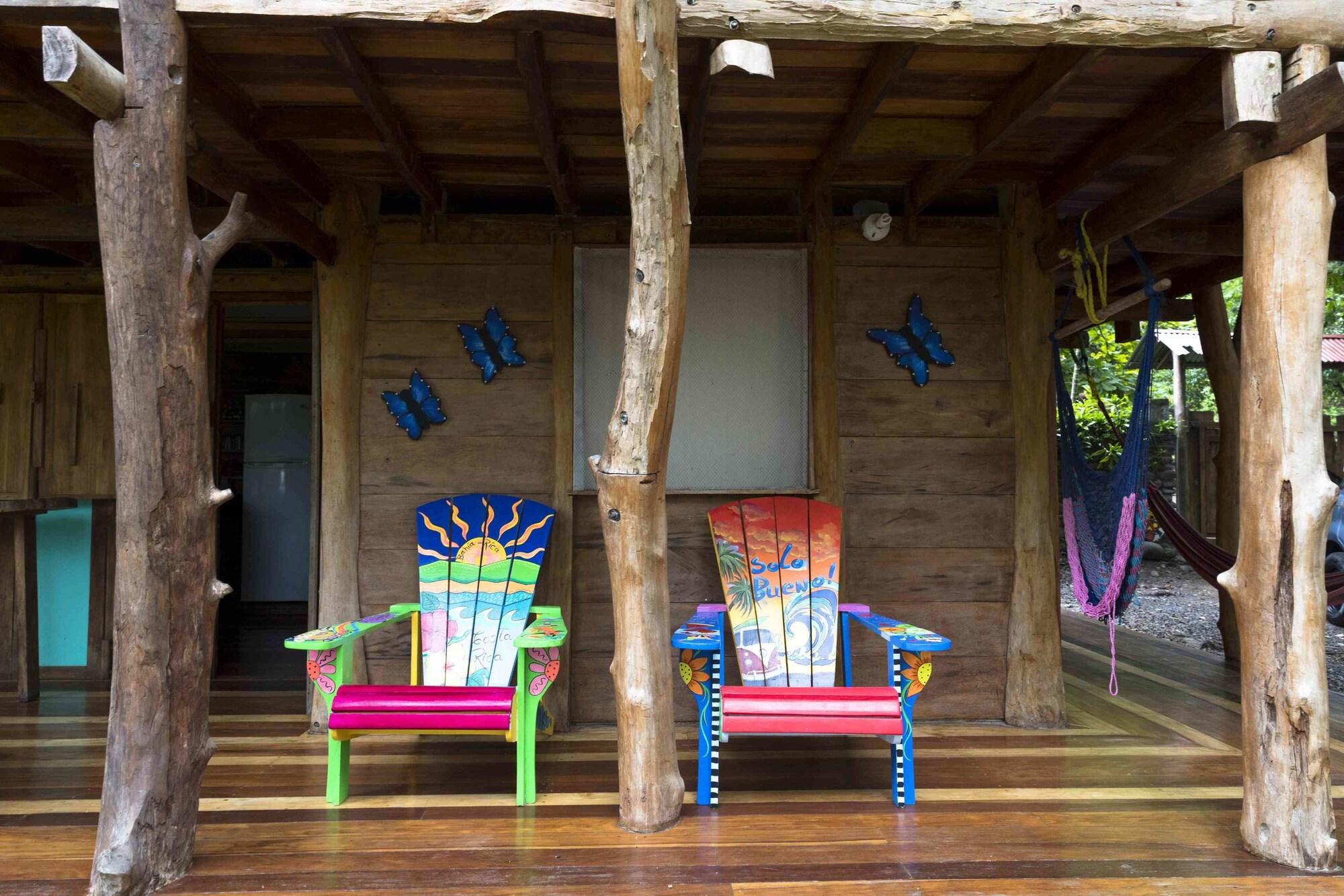 Vista Exterior Bahia Rica Fishing & Kayak Lodge