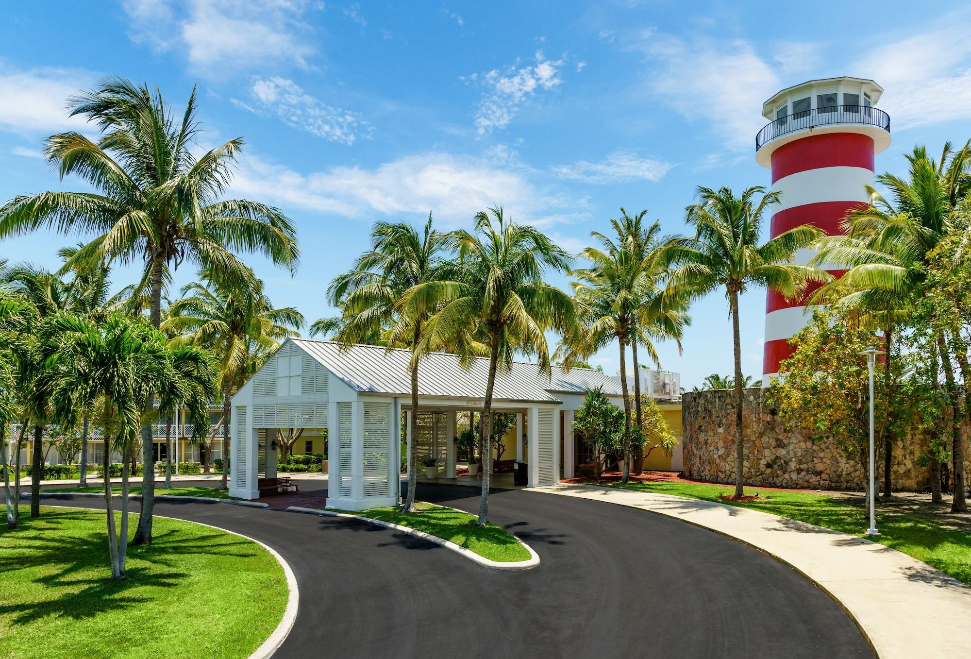 Vista Exterior Lighthouse Pointe at Grand Lucayan - All Inclusive