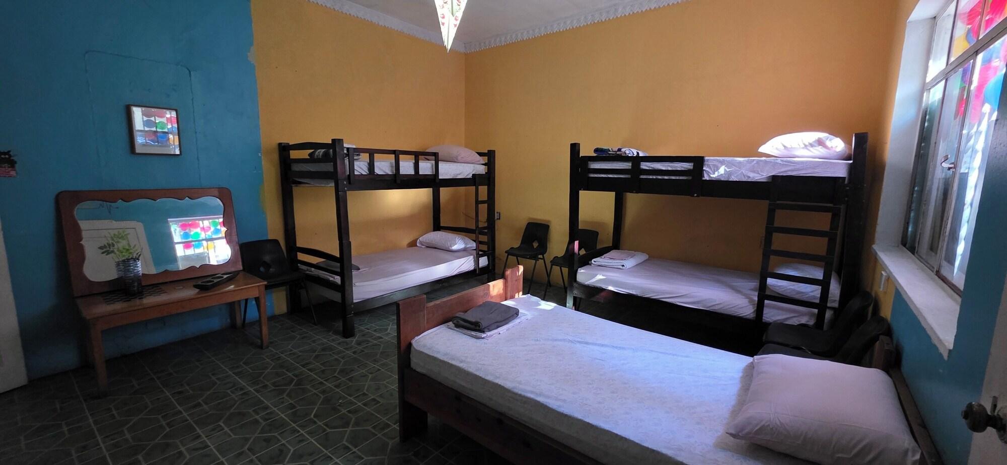 Habitación Hostal Centro Cultural el Talpetate