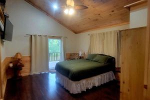 Alquiler Vacacional - Riverfront Deer Cabin