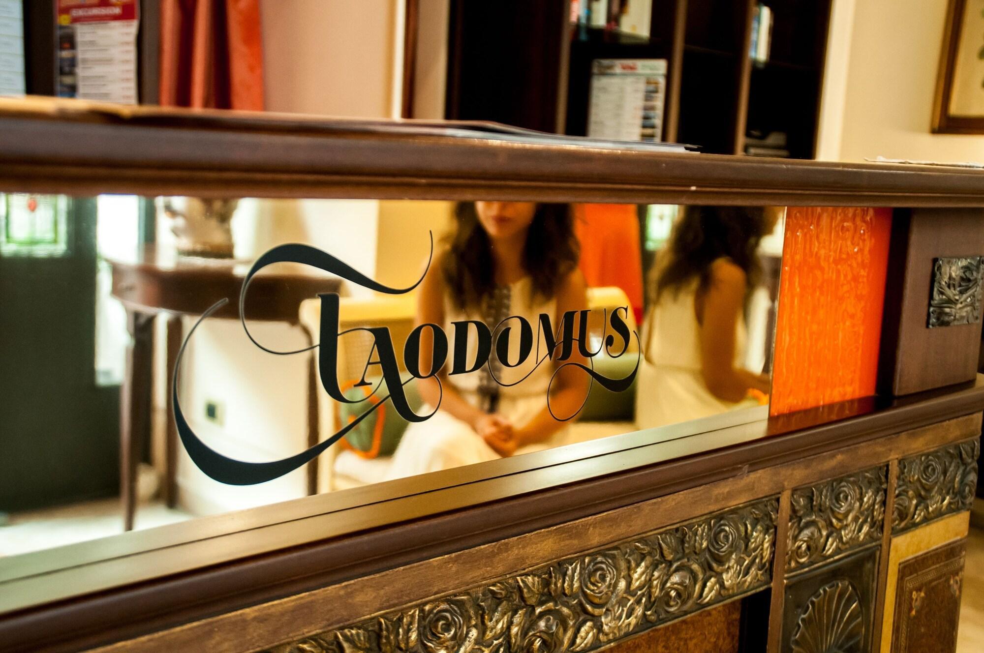 Vista Lobby Taodomus Boutique Hotel
