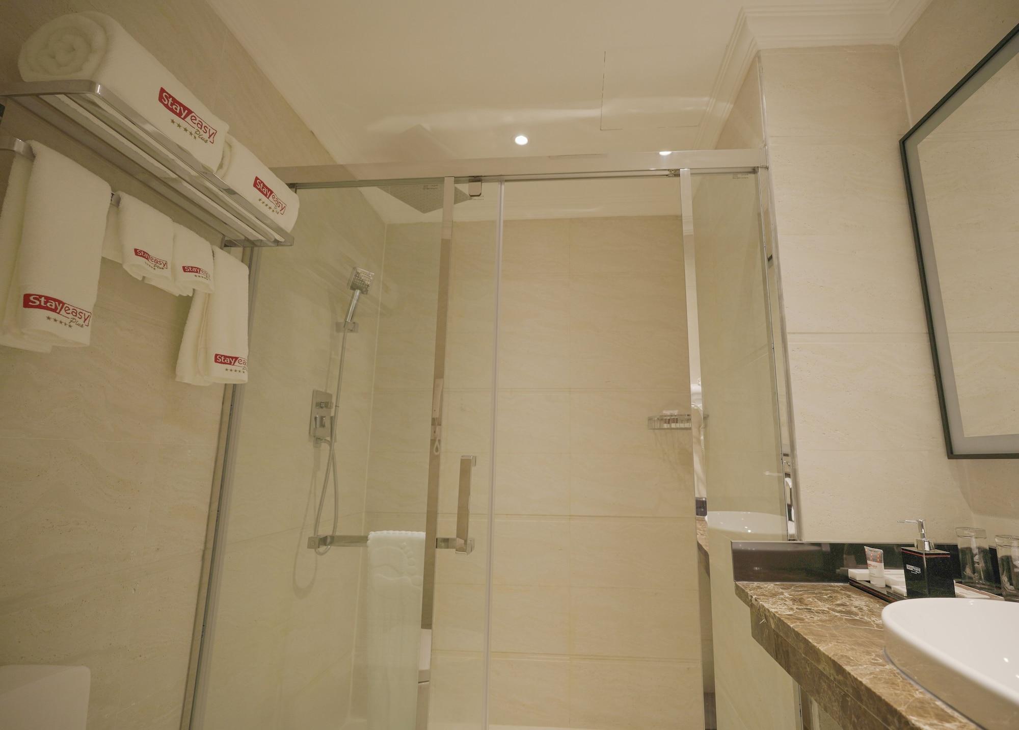 Equipamiento de Habitación Stay Easy Plus Hotel