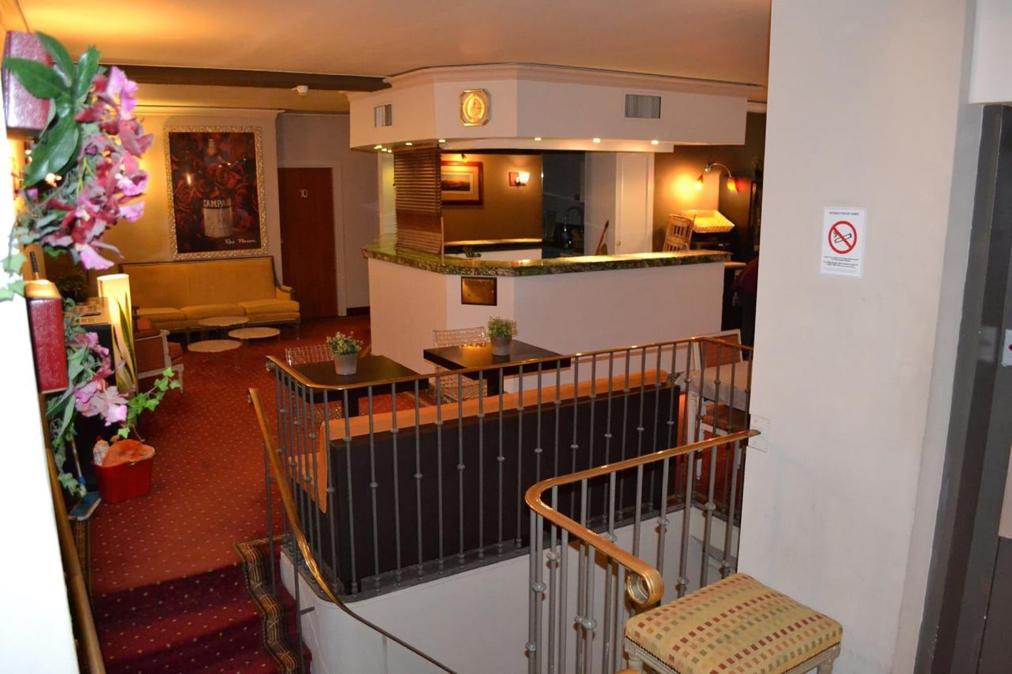 Vista Lobby Hotel Saint Ferreol