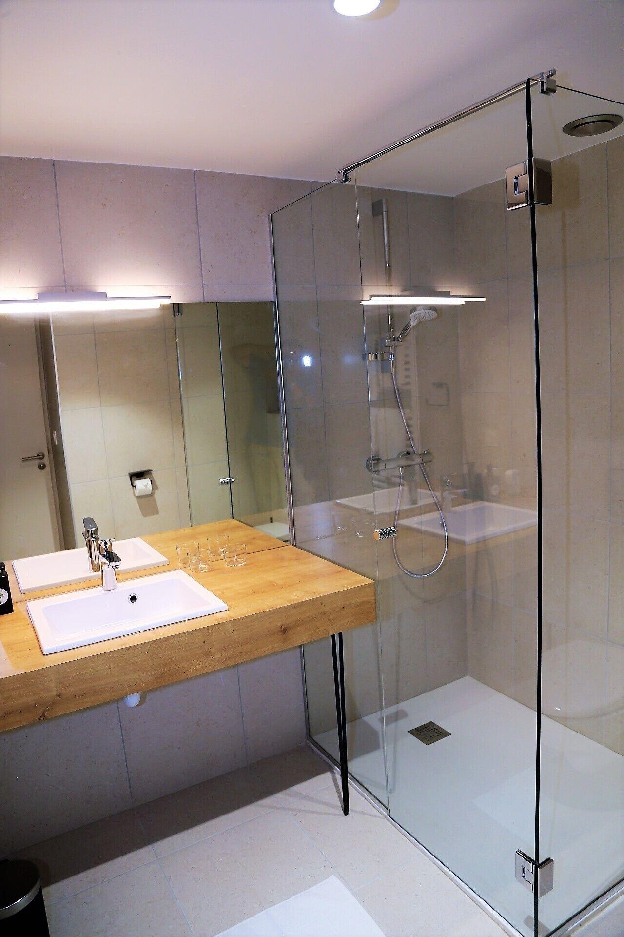 Equipamiento de Habitación L'Argence