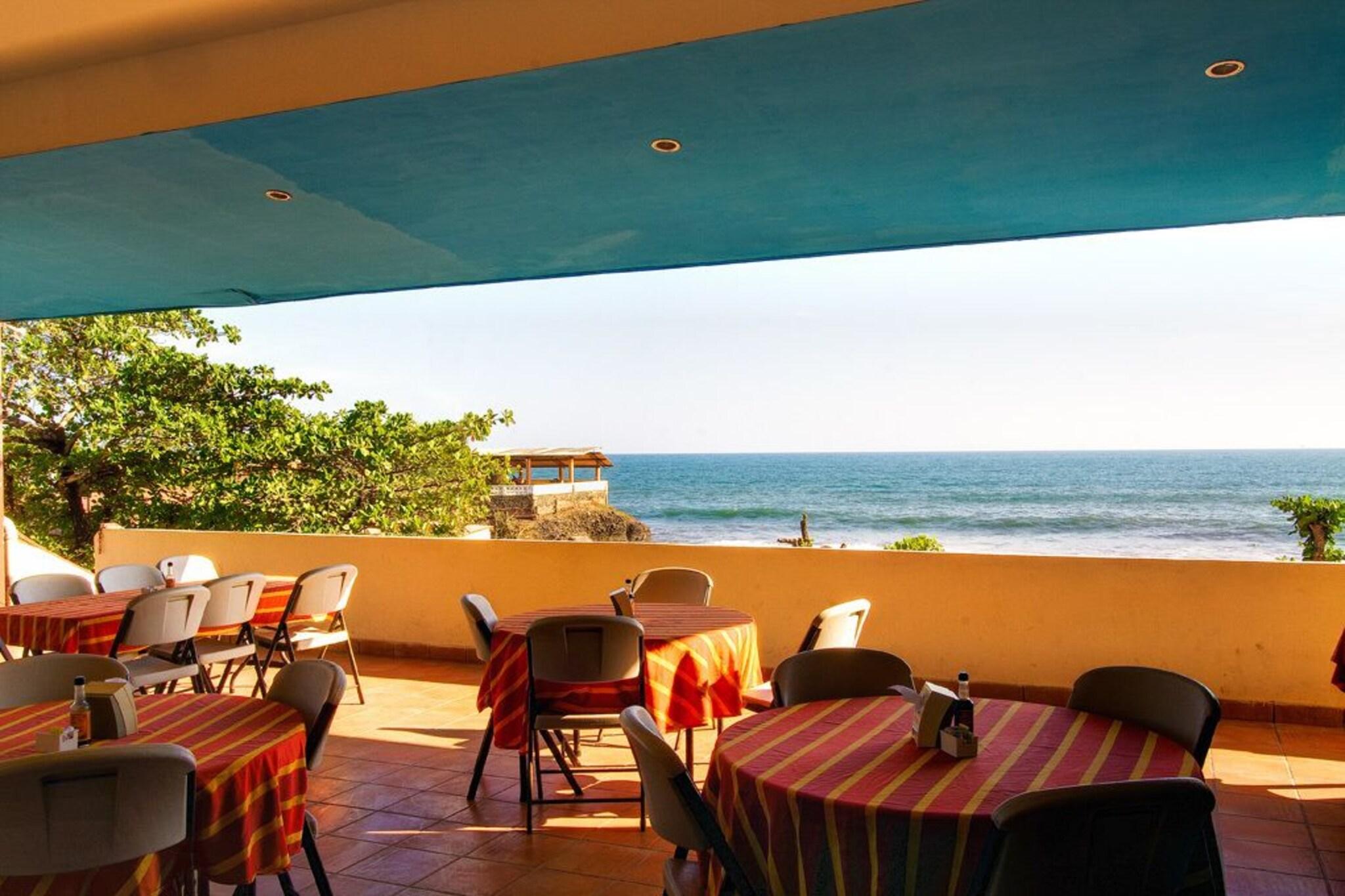 Restaurant Hotel Pacific Sunrise