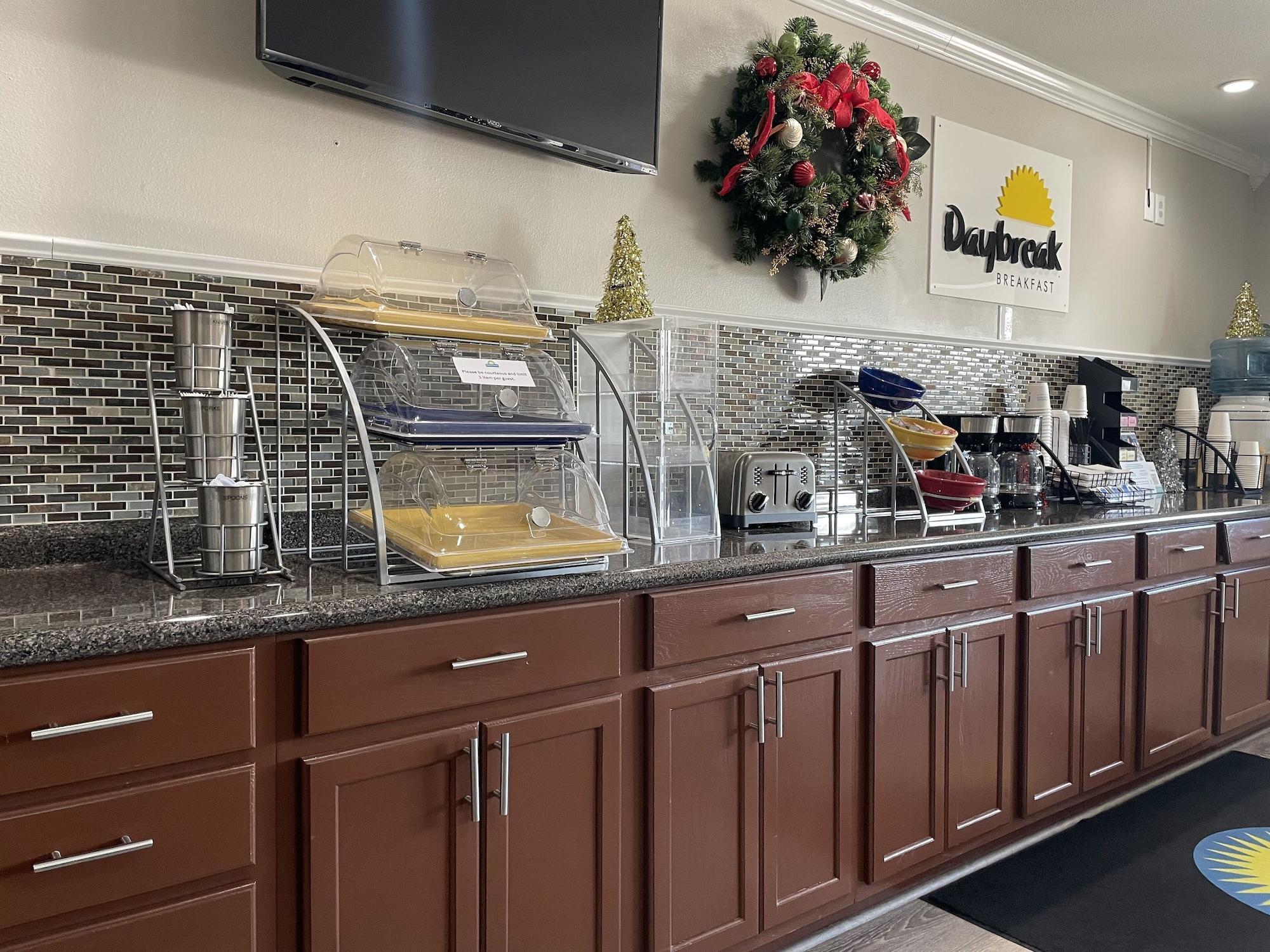Vista Lobby Days Inn by Wyndham Temple