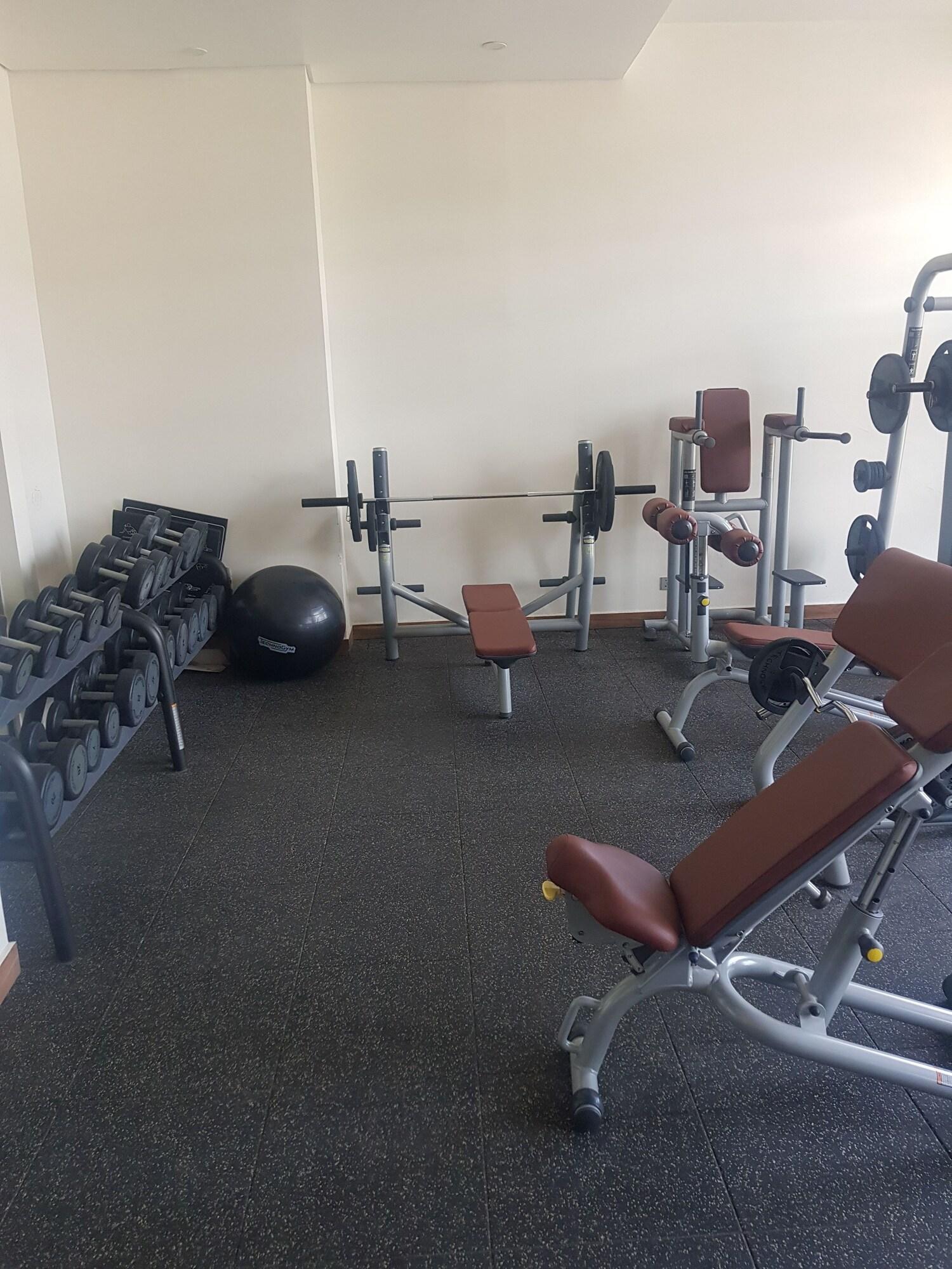 Gimnasio Golden Tulip Agulu Lake Hotel & Resort