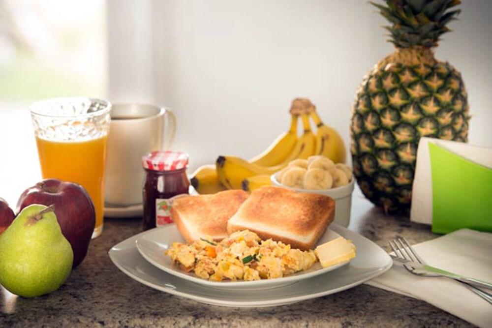 Restaurant Hostal Gemar - Hostel