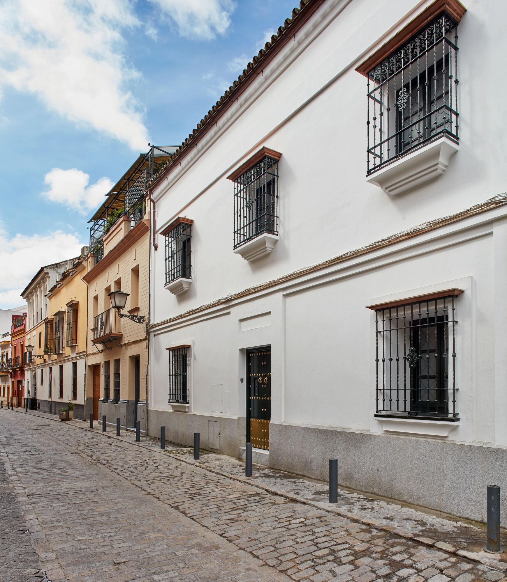Vista Exterior Triana House