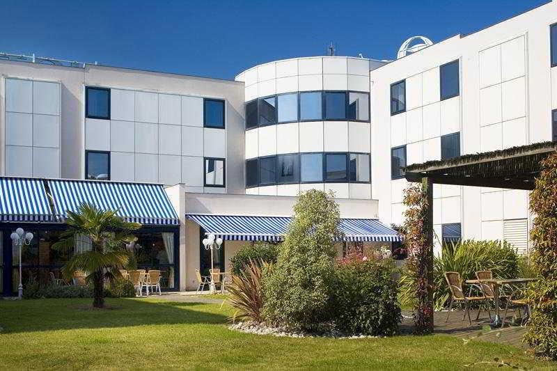 Vista Exterior Oceania Rennes