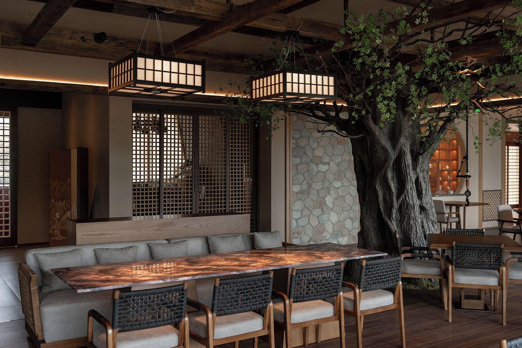 Restaurant Hyakumangoku Onsen Hotel