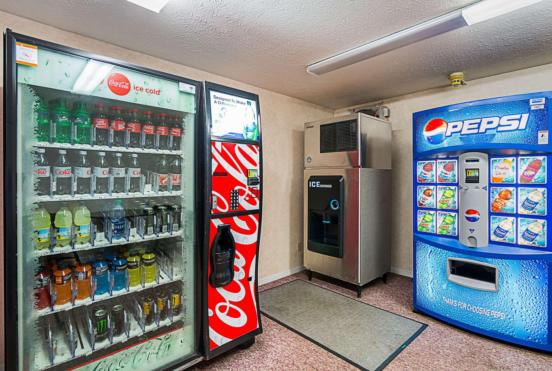 Vista Exterior Quality Inn Weston