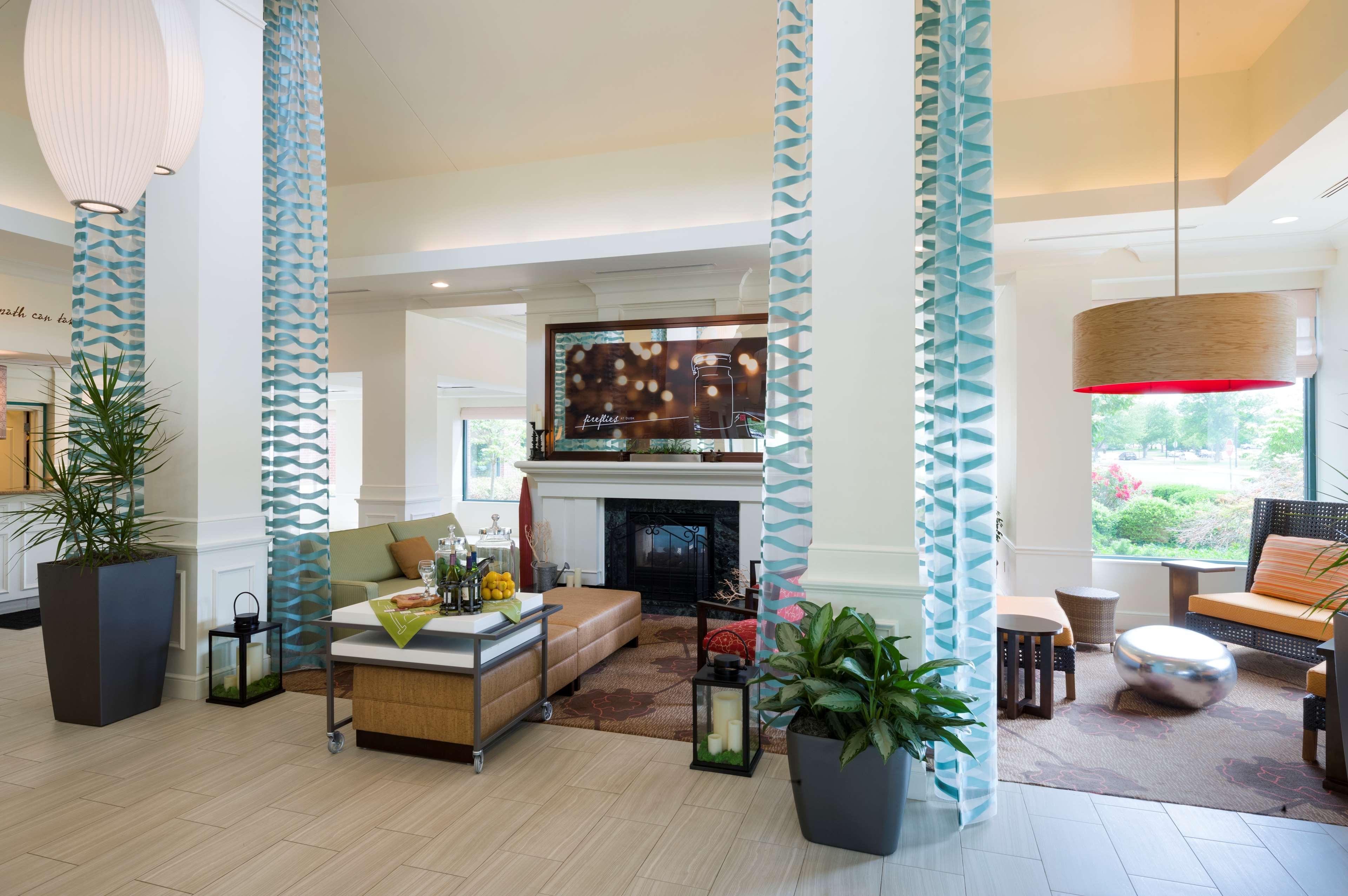 Vista Lobby Hilton Garden Inn Hartford South/Glastonbury