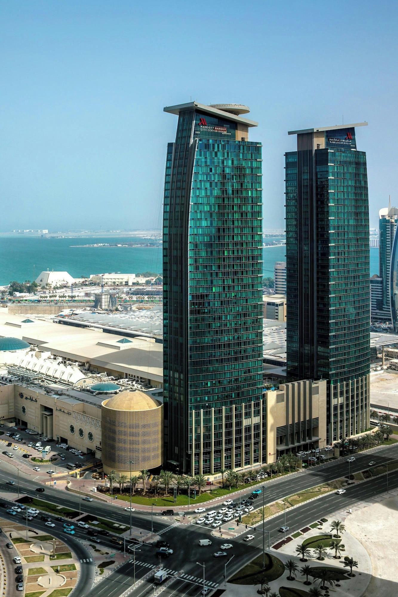 Vista Exterior Marriott Marquis City Center Doha Hotel