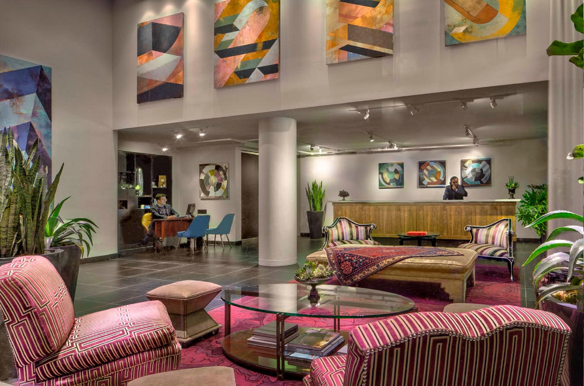 Vista Lobby Royalton Park Avenue