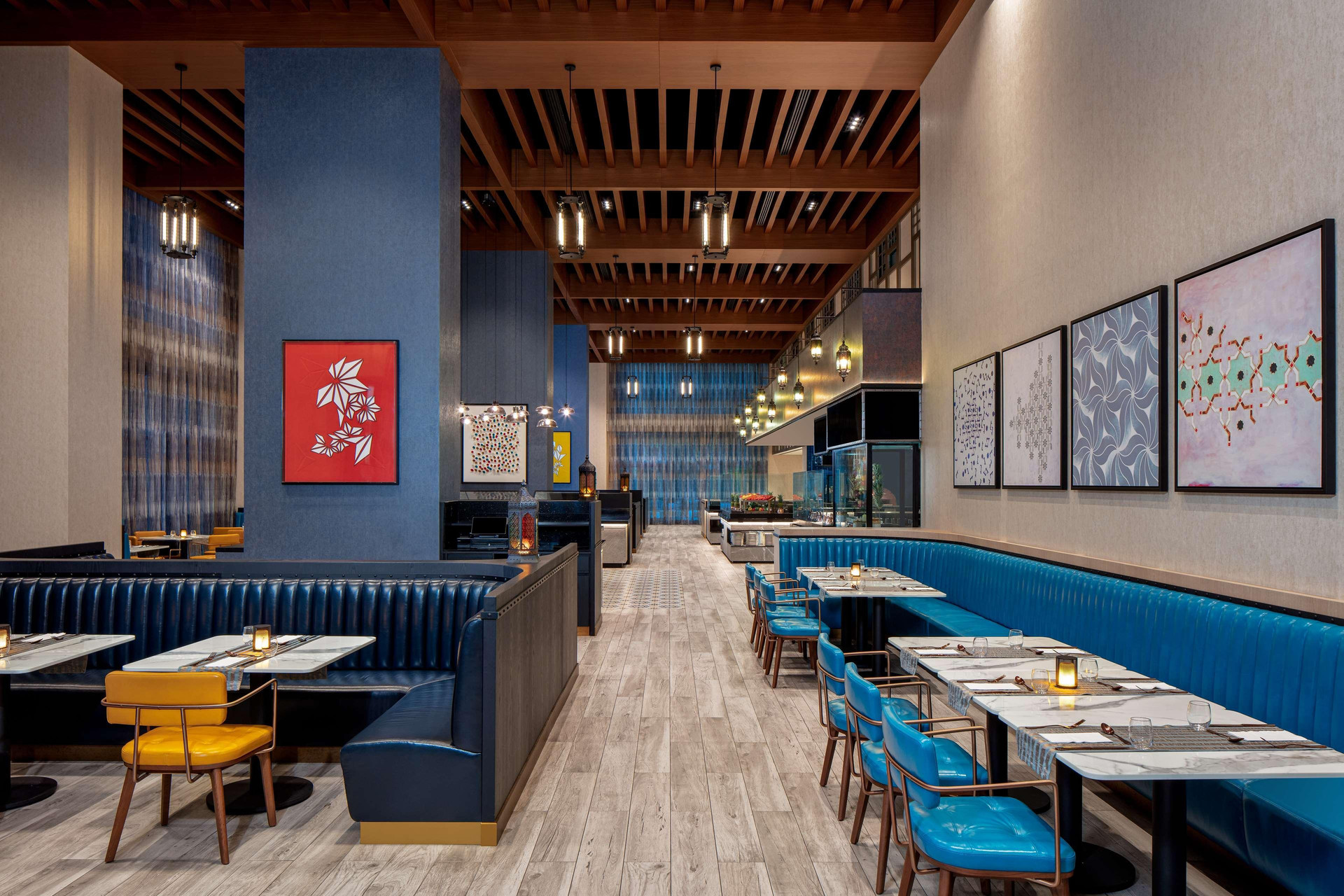 Restaurant DoubleTree by Hilton Dubai M Square Hotel & Residences