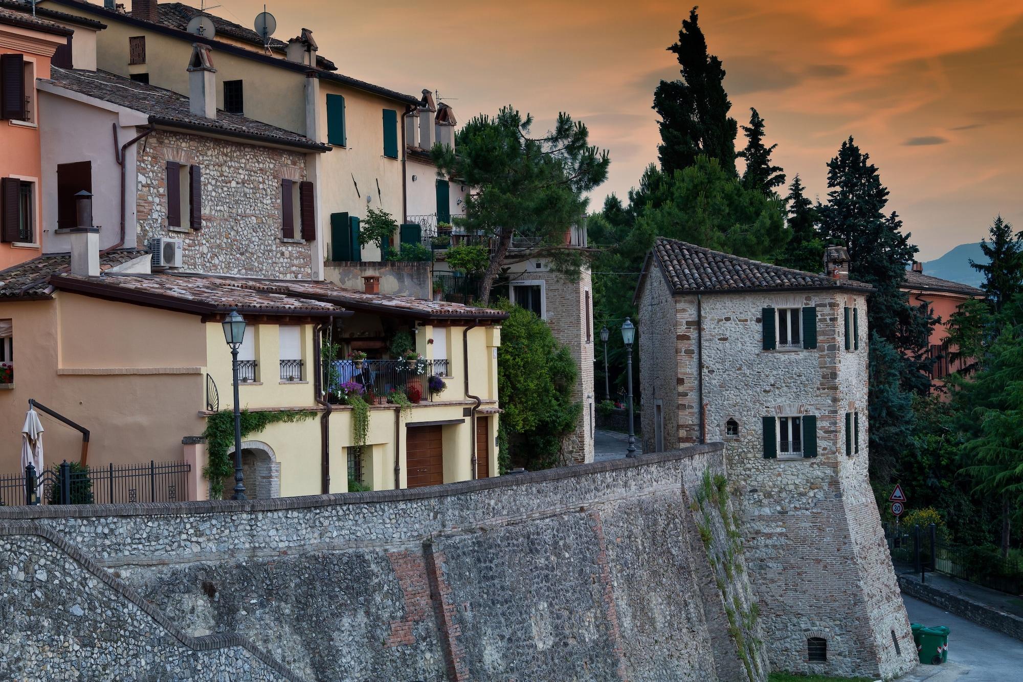 Vista Exterior Oste del Castello Wellness & Bike Hotel