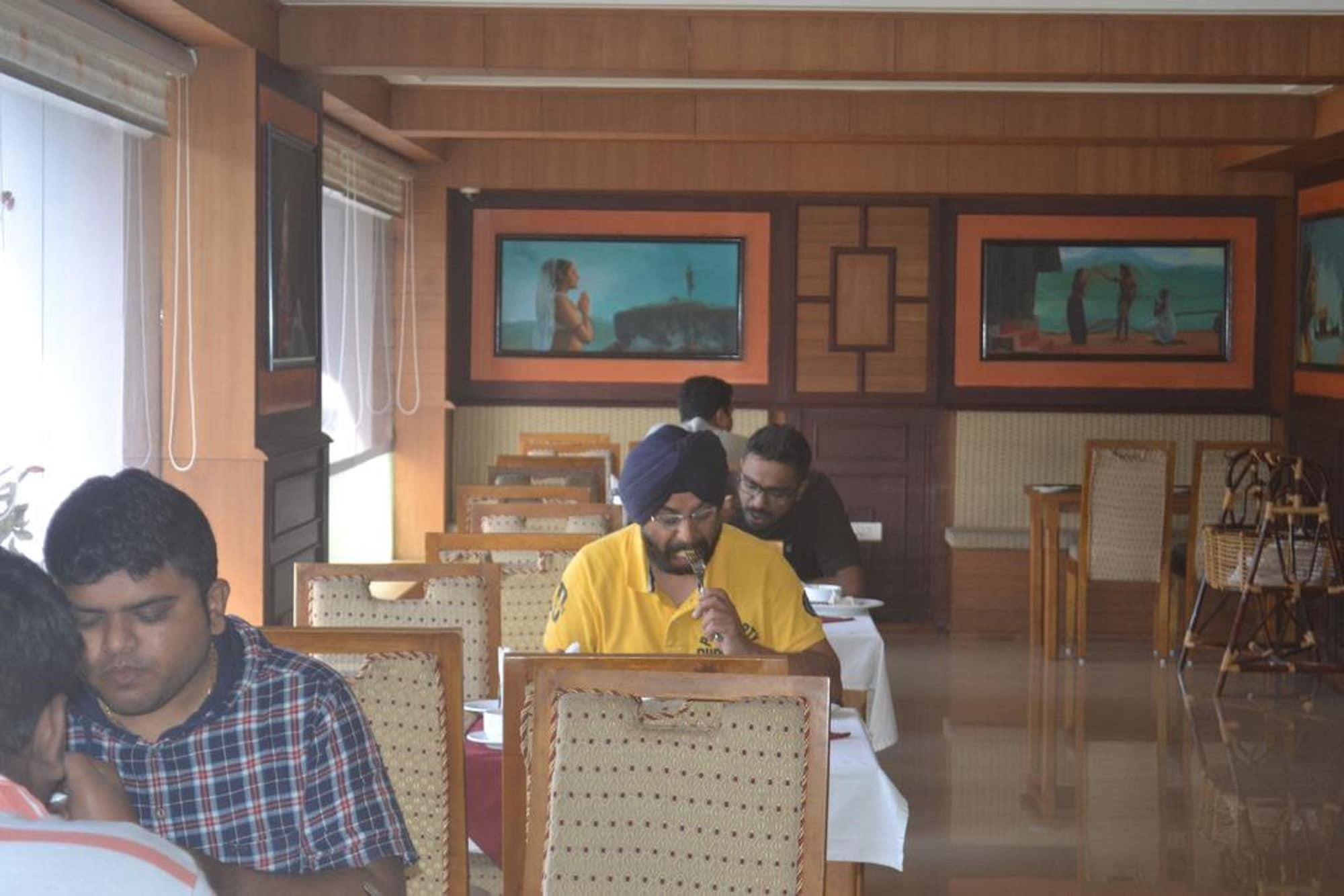 Restaurant Blue Bell Airport Hotel