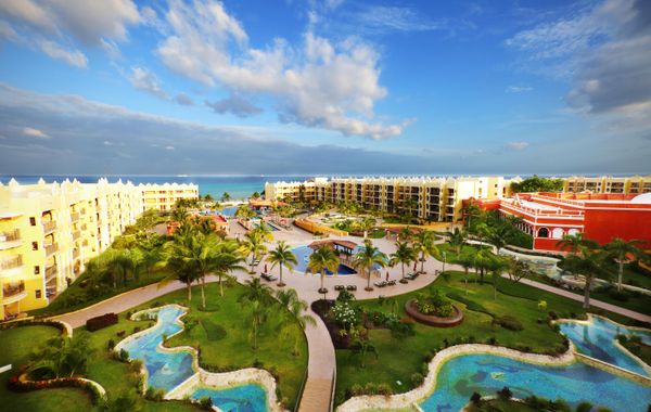 The Royal Haciendas Resort & Spa - Hoteles frente a la playa en Playa del Carmen, México