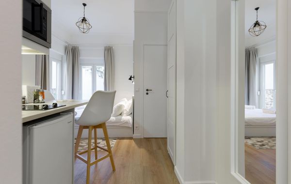 Dinostratus House – Boutique Studios near Acropolis and Metro