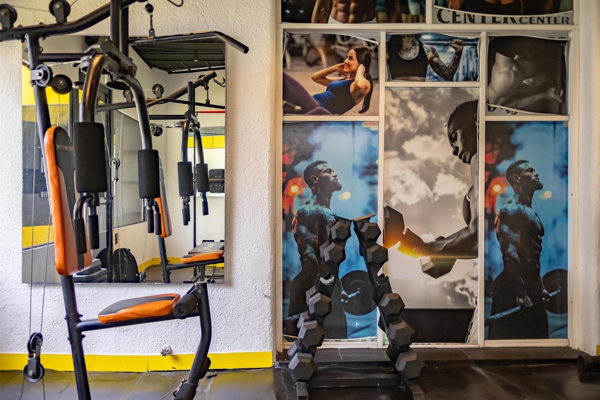 Gimnasio Best Western Plus Luna del Mar