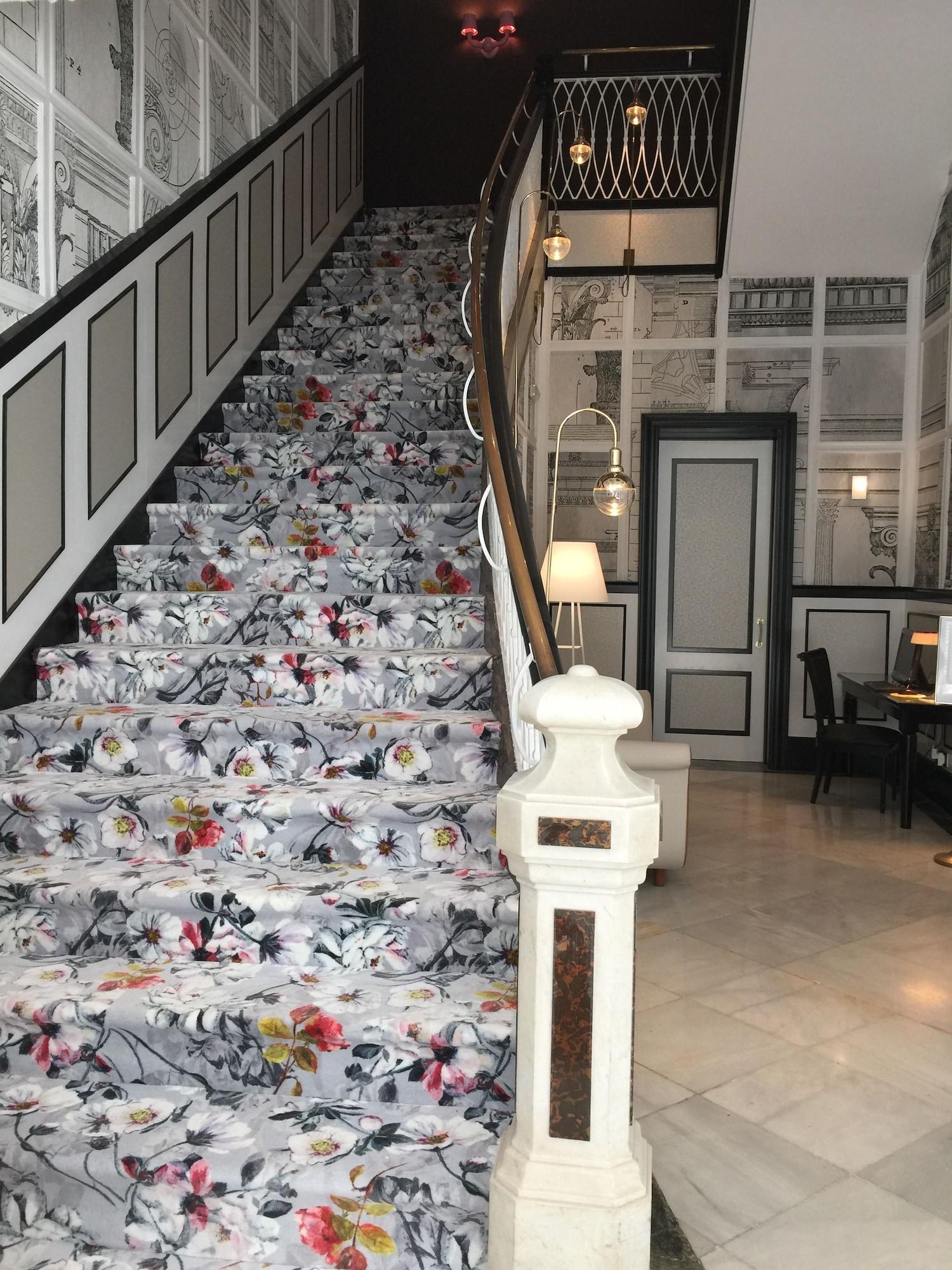 Varios SH Ingles Boutique Hotel