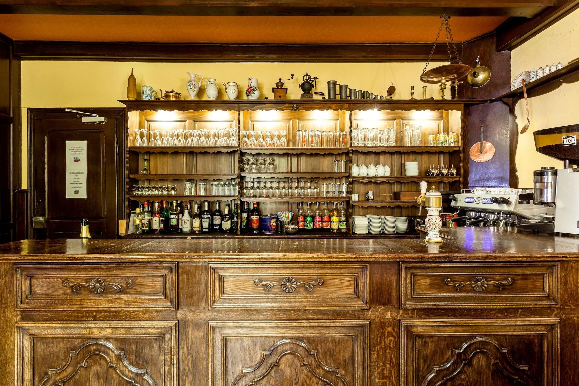 Bar/Salón Hotel De La Poste - Logis De France