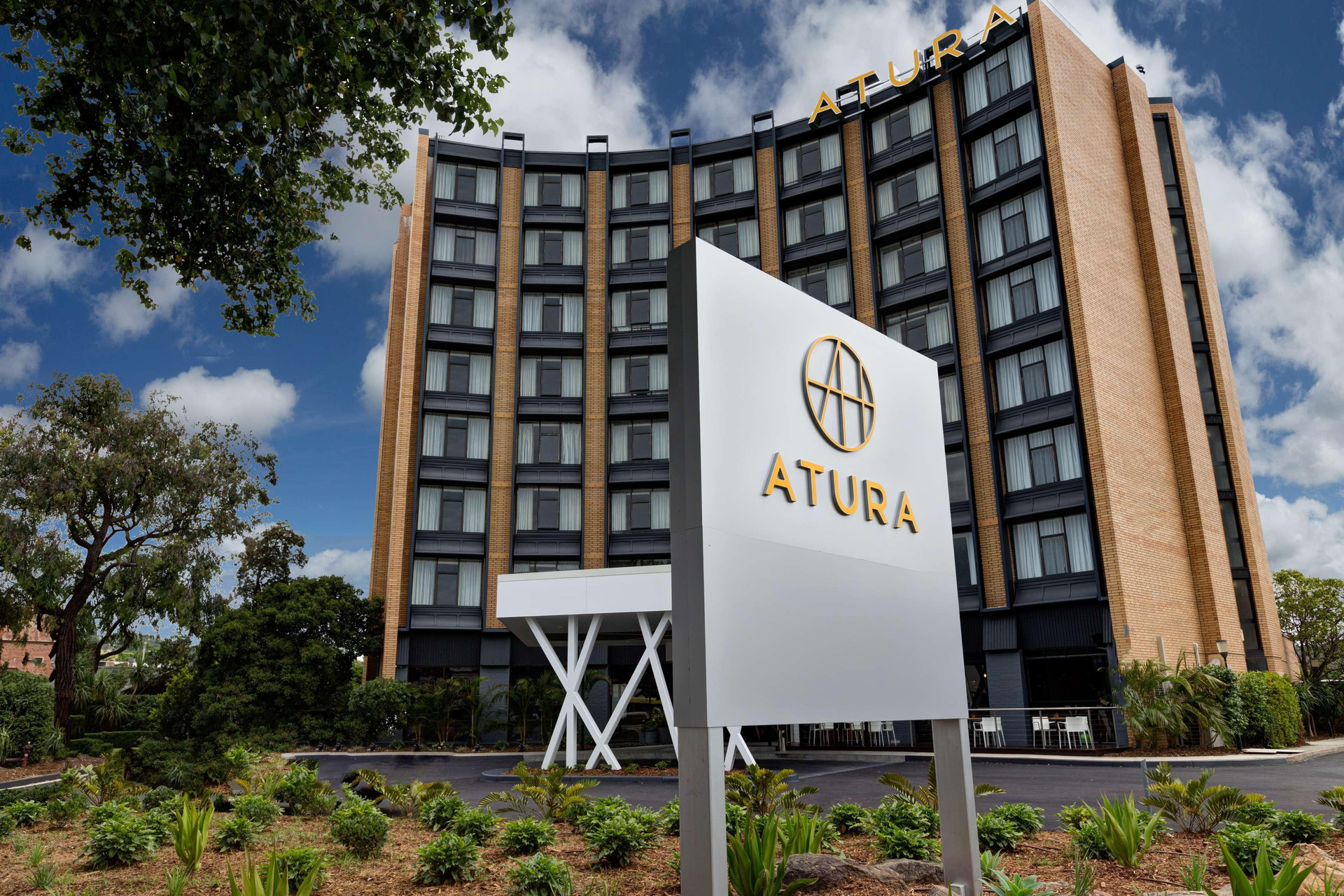 Vista Exterior Atura Albury
