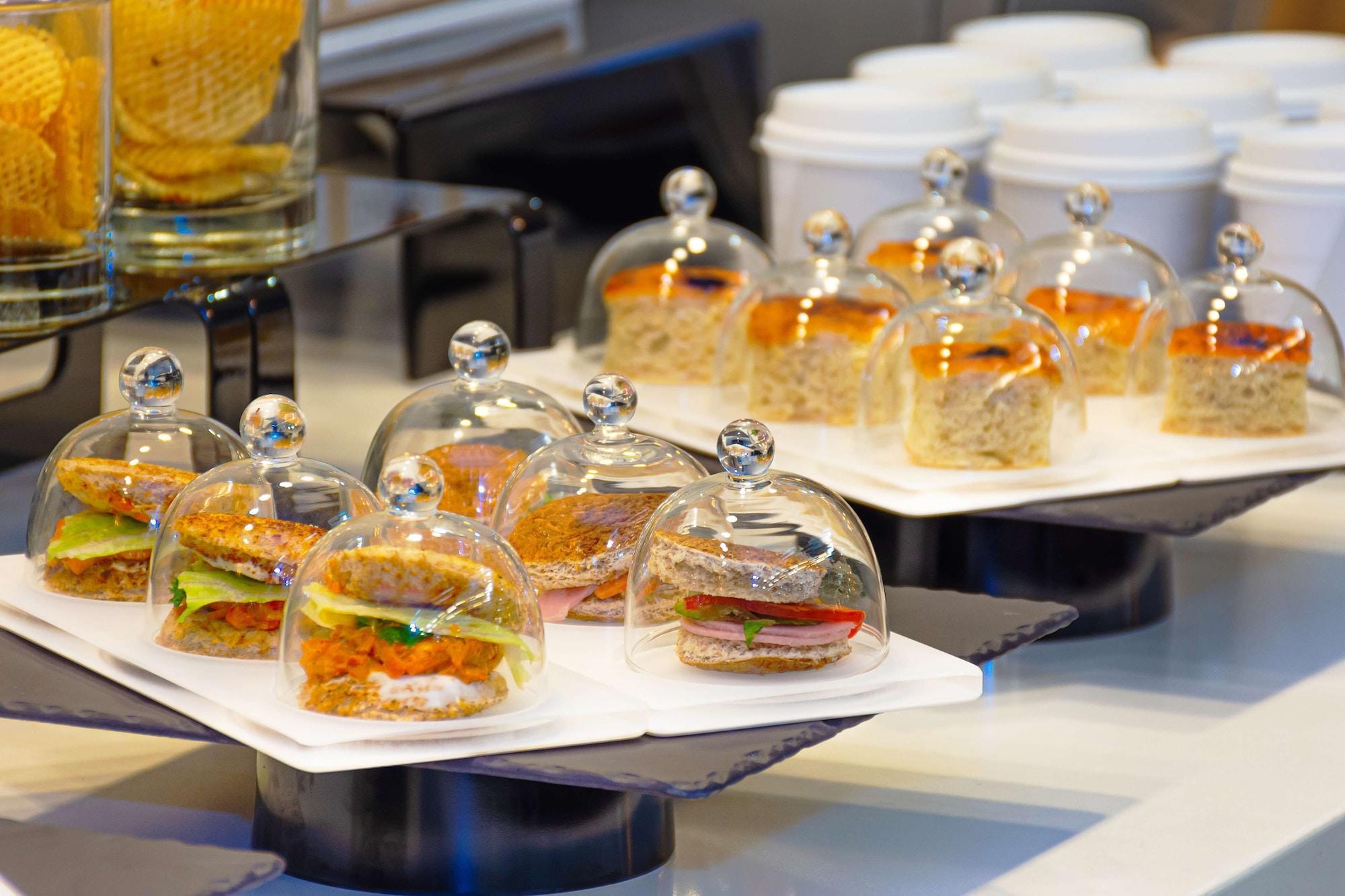 Restaurant NH Monterrey La Fe