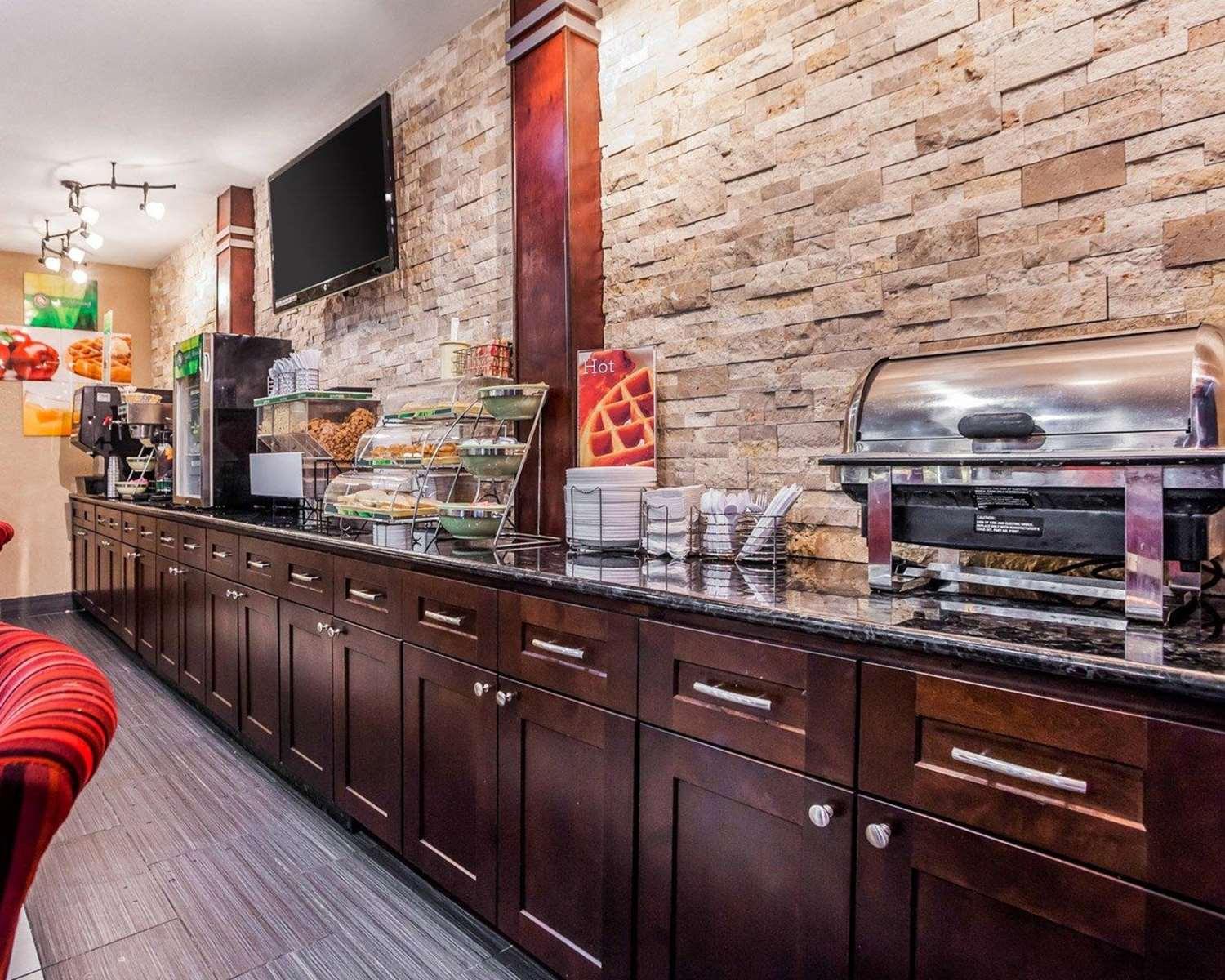 Restaurant Quality Inn & Suites Des Moines Airport