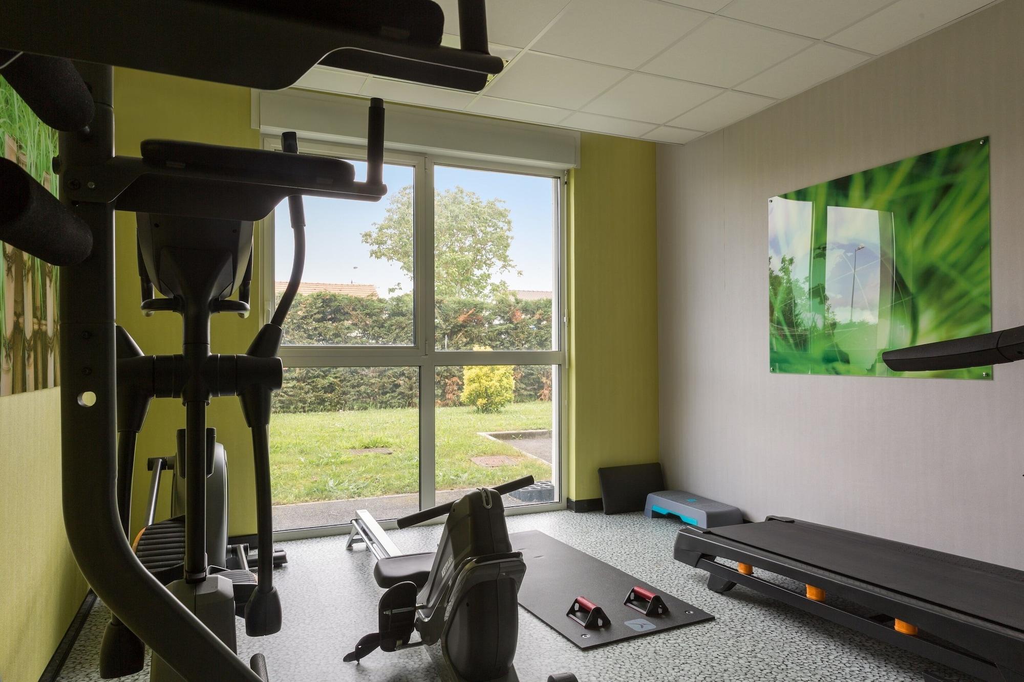 Gimnasio The Originals City, Hotel des Lys, Dreux