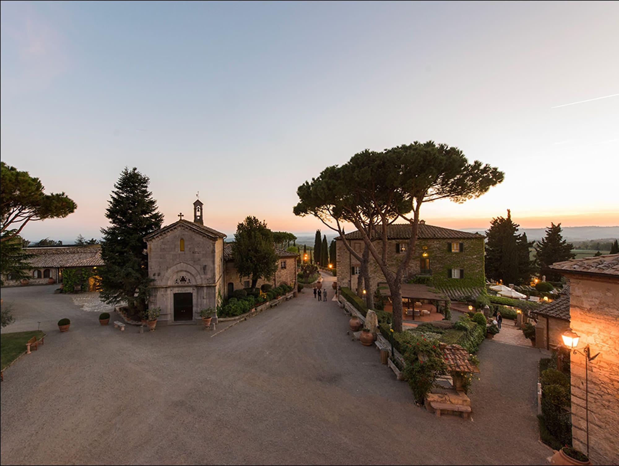 Vista Exterior Borgo San Felice Resort