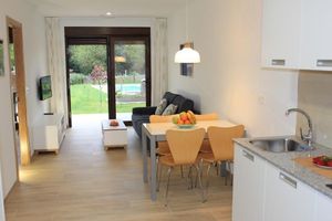 Alquiler Vacacional - Apartments "As Lagoas" - overlooking the pool and the garden